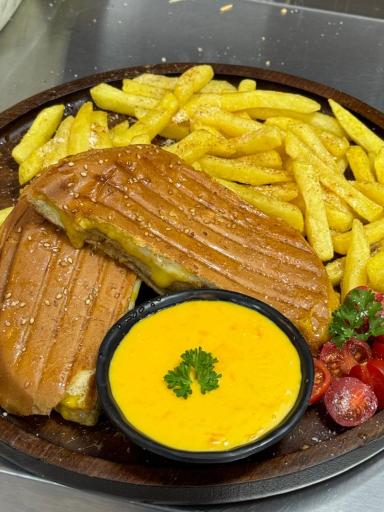 عکس رستوران ایتالیایی دایان