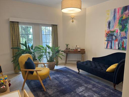 عکس کلینیک روانشناسی ماهانا