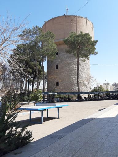 برج آجری منبع آب