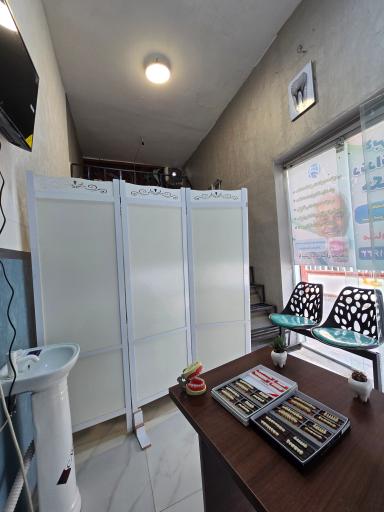 عکس لابراتوار دندانسازی حکیم