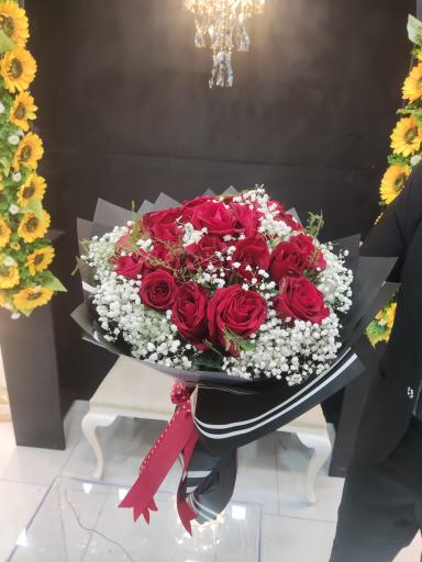 عکس گل فروشی میلاد 