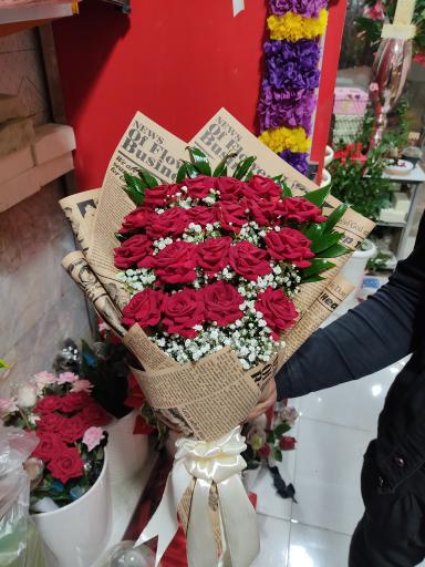 عکس گل فروشی میلاد 