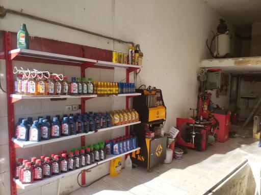 عکس تعویض روغنی دوستان