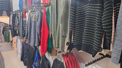 پوشاک بانوان انارک