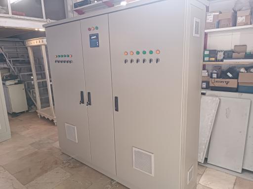 عکس خدمات فنی مهندسی برق ثامن