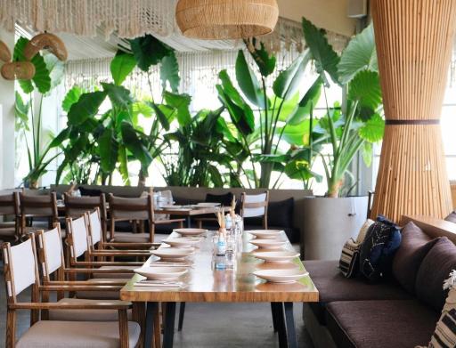 عکس رستوران حیات