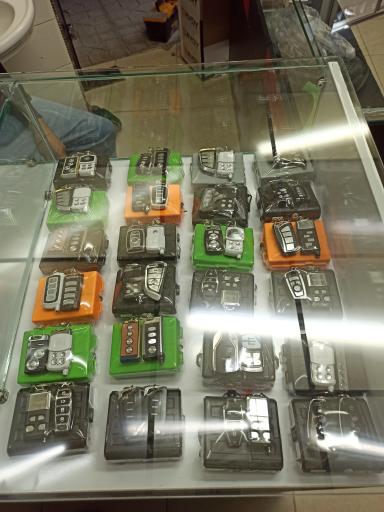 عکس کادیلاک اسپرت پخش باند و دزدگیر