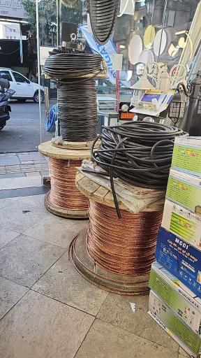 عکس الکتریکی دهکده روشنایی 