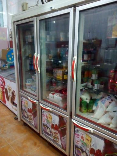 عکس سوپر مارکت پاییز