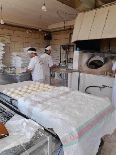 عکس نانوایی تنوری