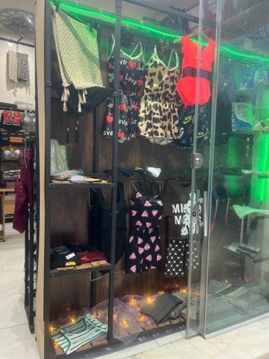 عکس فروشگاه لباس خانوم راحت