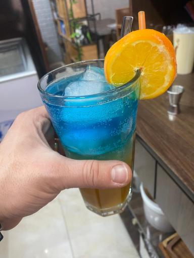 عکس کافه بهار نارنج 