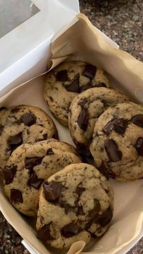 عکس کافه بهار نارنج 