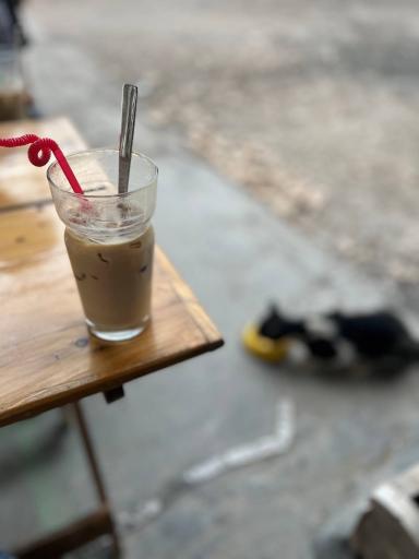 عکس کافه بهار نارنج 