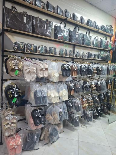 عکس پاپوش آیناز