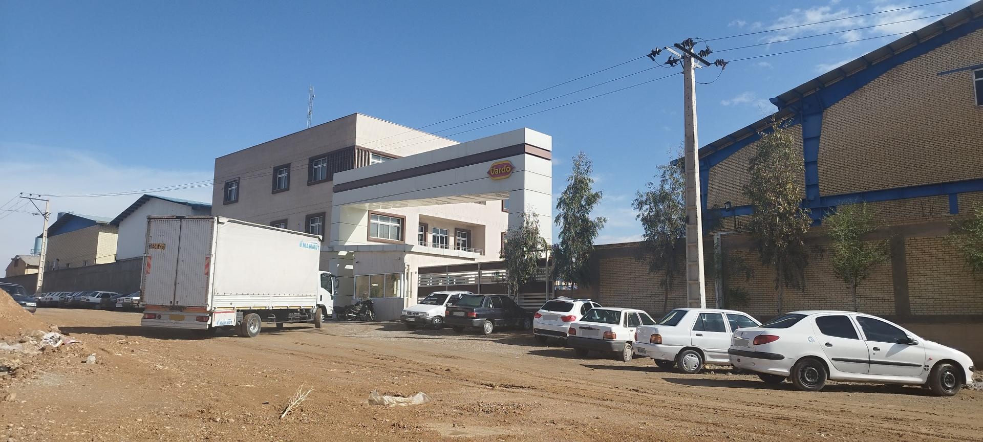 عکس پارمیدا لبن پارسیان 