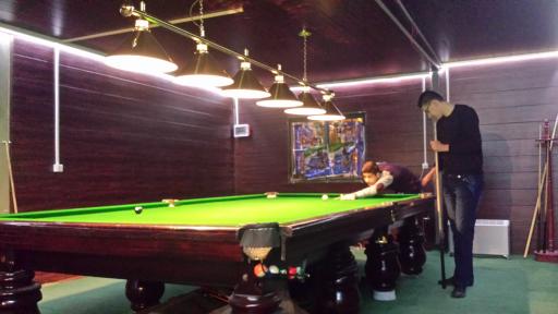 عکس بیلیارد و کافی شاپ شهرک