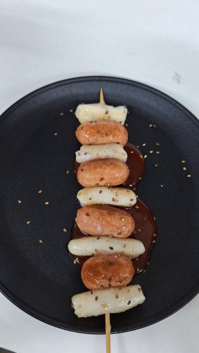 عکس کافه رستوران دلونا