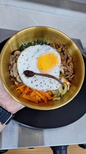 عکس کافه رستوران دلونا