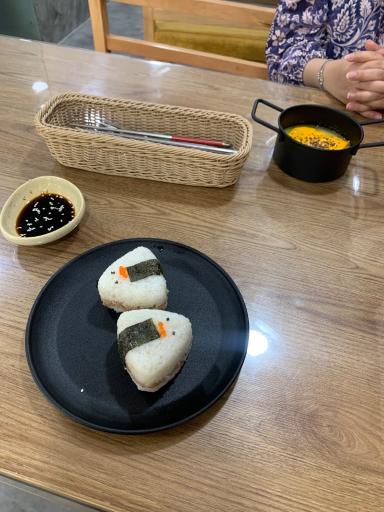 عکس کافه رستوران دلونا