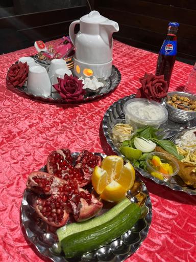 عکس باغ رستوران راز (کهتو کباب راز)