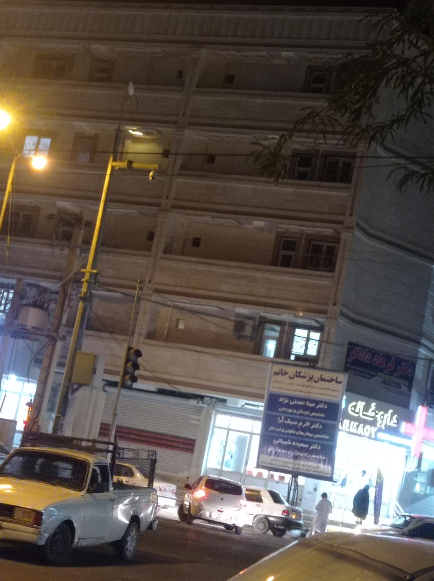 عکس ساختمان پزشکان خاتم