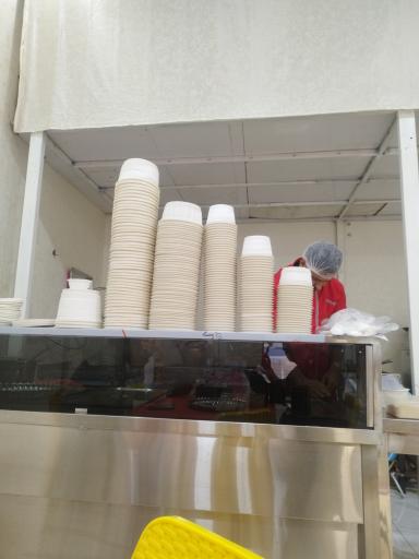 عکس آش و حلیم چهار فصل 