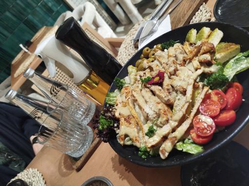 عکس کافه رستوران بلاویتا