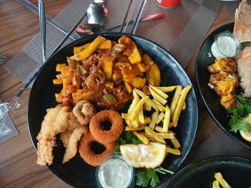 عکس رستوران میر مهنا