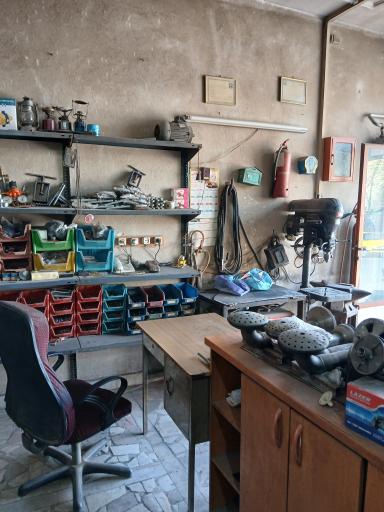 عکس تعمیرمالیمتر و سرپیک و لوازم گاز سوز عبادی