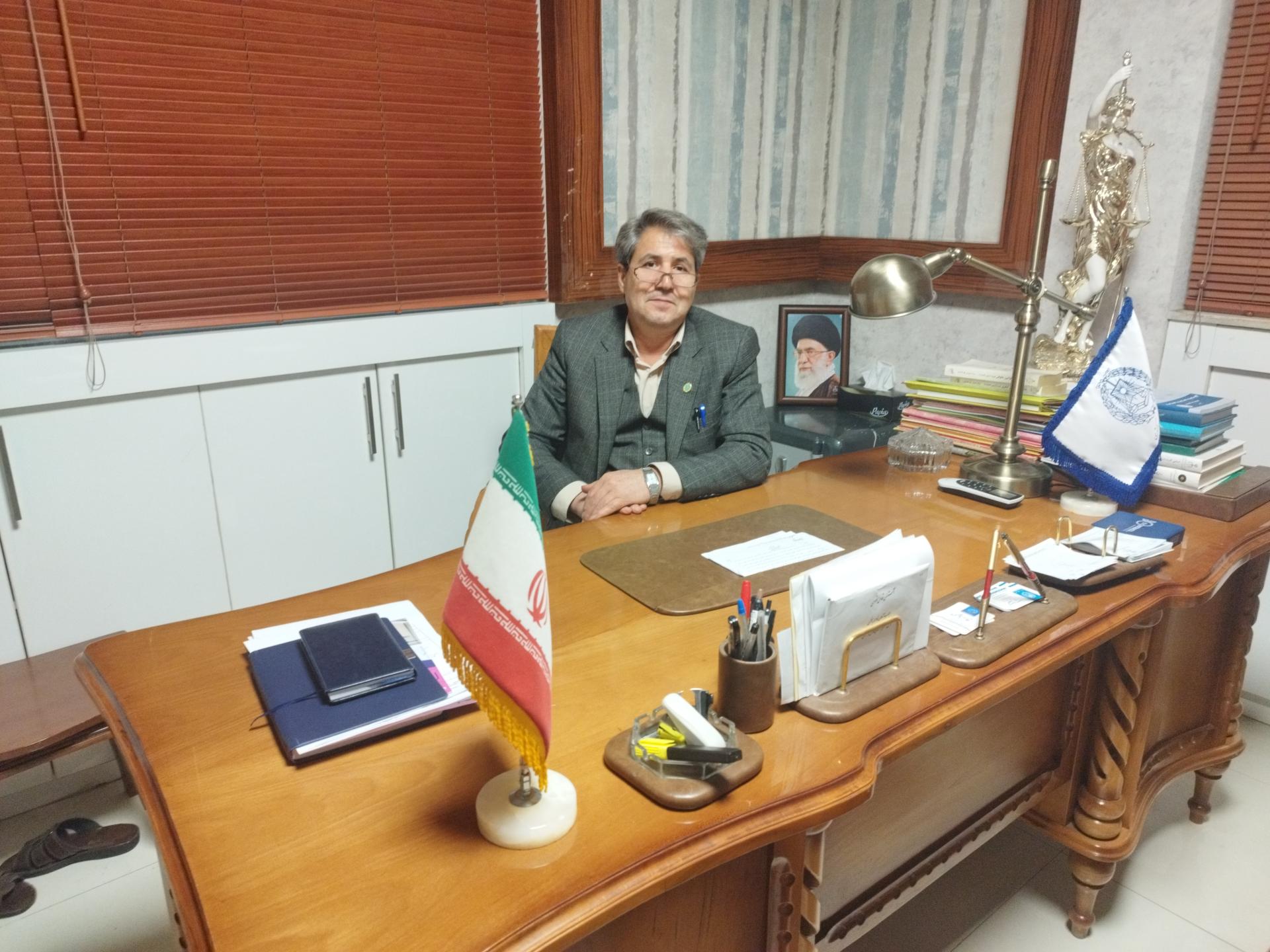 عکس دفتر وکالت قاسم ناظمی