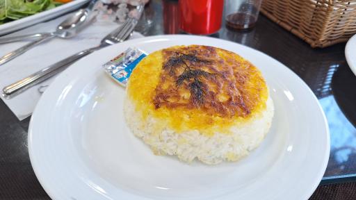 عکس سالن غذاخوری لطف کار