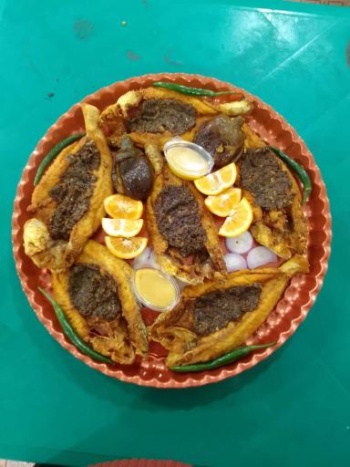 عکس کترینگ و تهیه غذای طیبی 