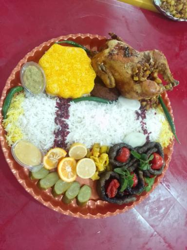 عکس کترینگ و تهیه غذای طیبی 