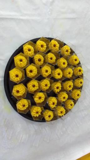 عکس کترینگ و تهیه غذای طیبی 