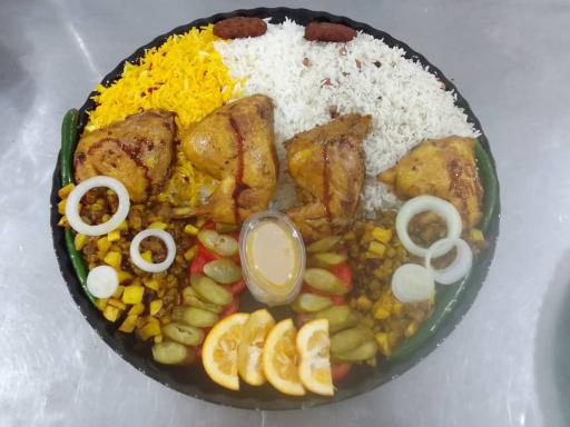 عکس کترینگ و تهیه غذای طیبی 