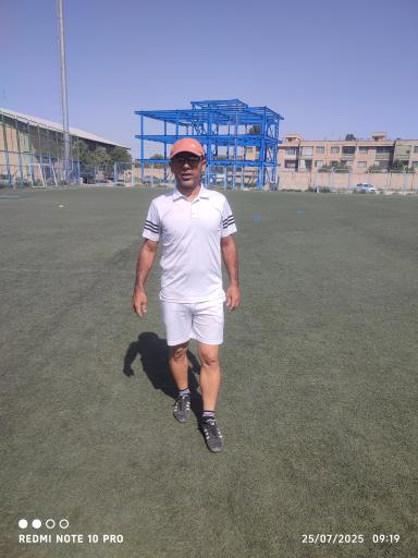 عکس زمین فوتبال آپرین