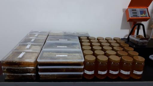 عکس عسل طبیعی افشاربال