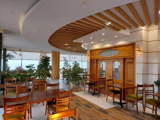 عکس رستوران برگ