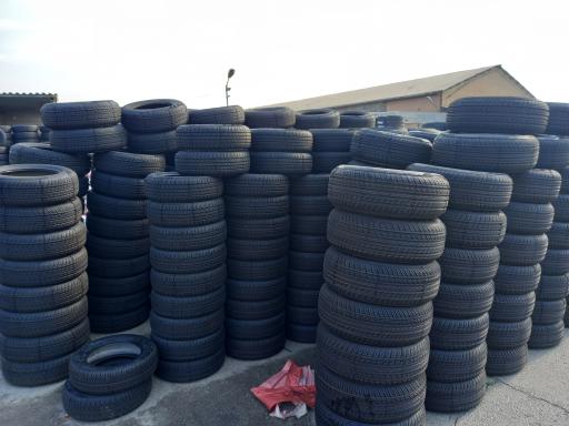 عکس اعتماد تایر پارس