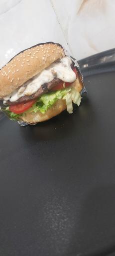 عکس فست فود نیم بها 