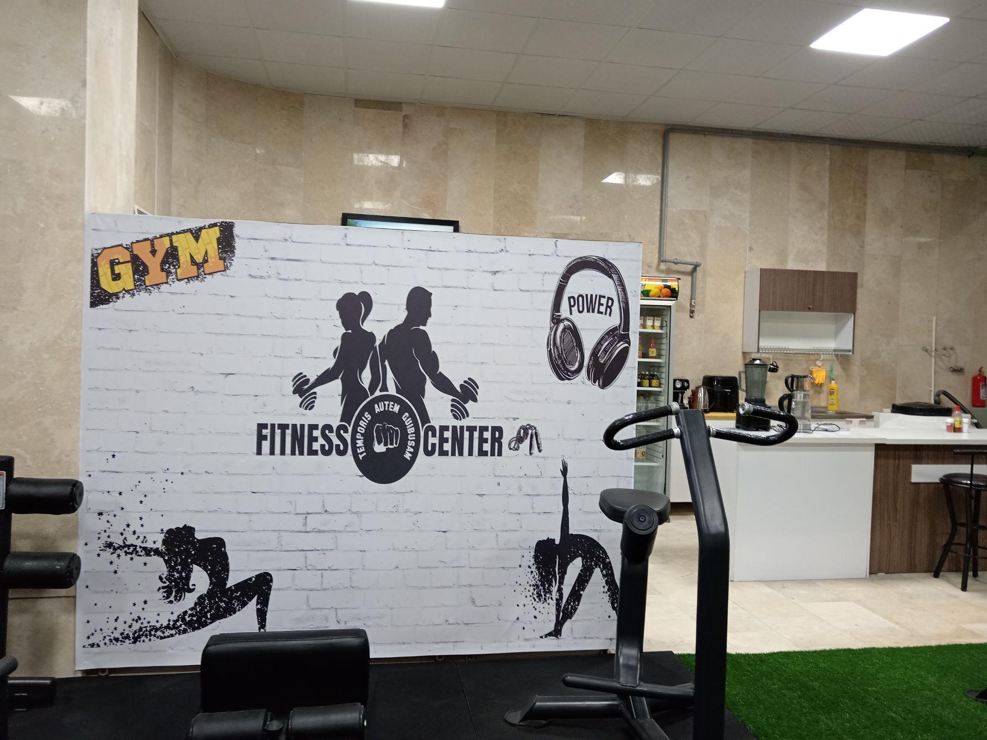 عکس باشگاه بدنسازی تاپ استایل