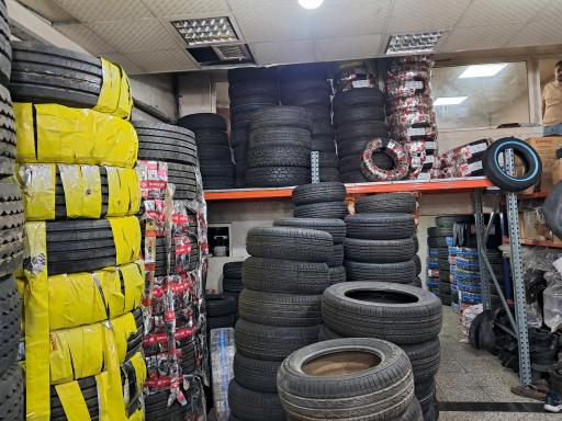 عکس اعتماد تایر پارس