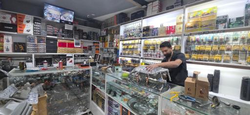 عکس هدلایت مارکت