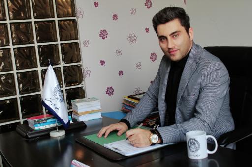 عکس دفتر وکالت علی غزاله