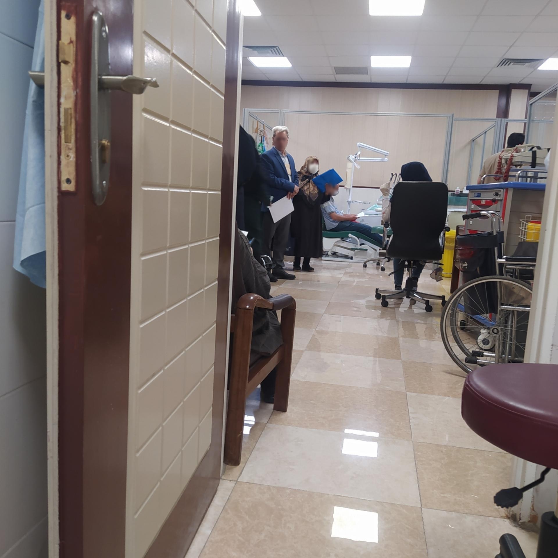 عکس مرکز تصویربرداری تخصصی دهان، فک و صورت حورا