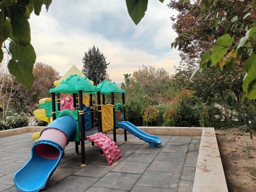 عکس باغ پارک خرمالو