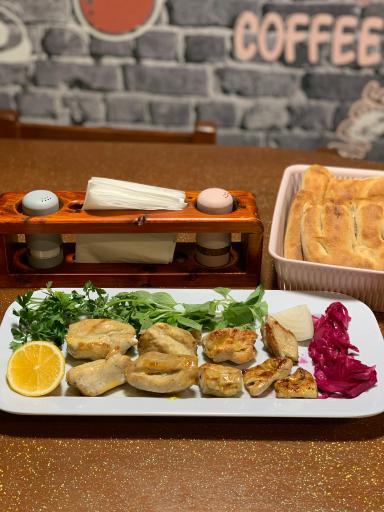 عکس کافه باغ دیار