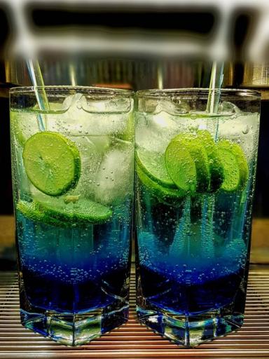 عکس کافی شاپ کاست