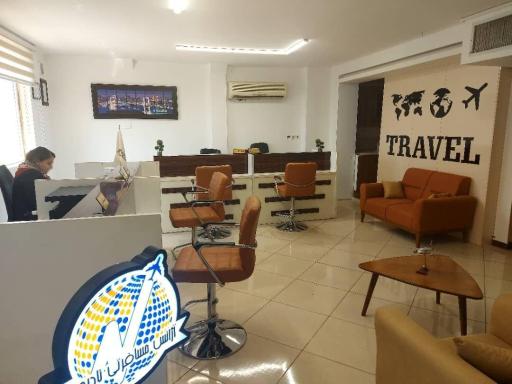 عکس آژانس هواپیمایی نادری 